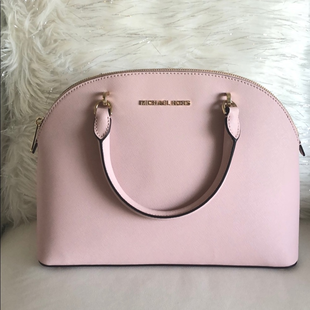 🎉SOLD🎉New MKLarge Pink Dome Satchel Handbag - Picture 1 of 8